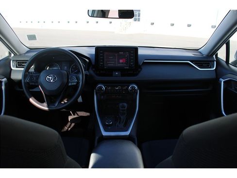 Used 2020 Toyota RAV4 LE w/ All Weather Liner Package image 10