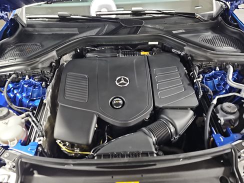 New 2026 Mercedes-Benz GLC 300 image 33