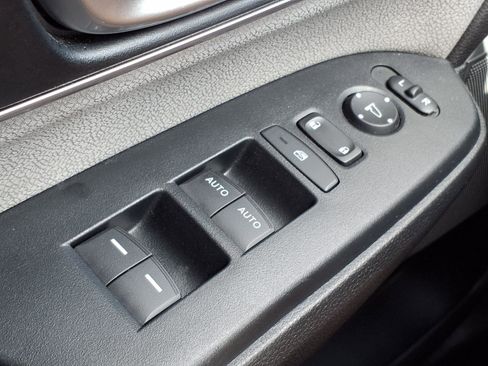 Used 2022 Honda CR-V EX image 11