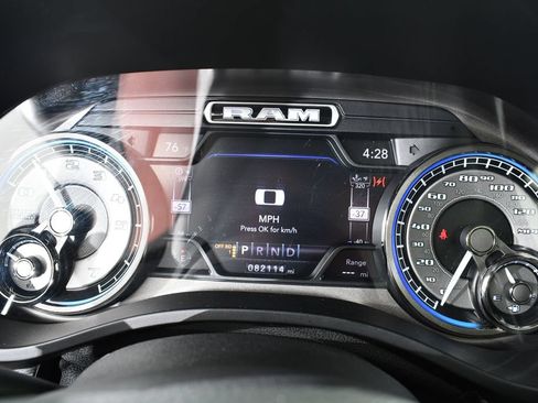 Used 2019 RAM 1500 Limited AWD/4WD image 25