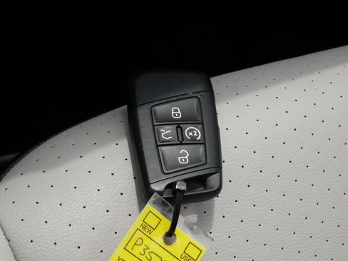 Used 2019 Volkswagen Jetta R-Line w/ R-Line Cold Weather Package FWD image 31