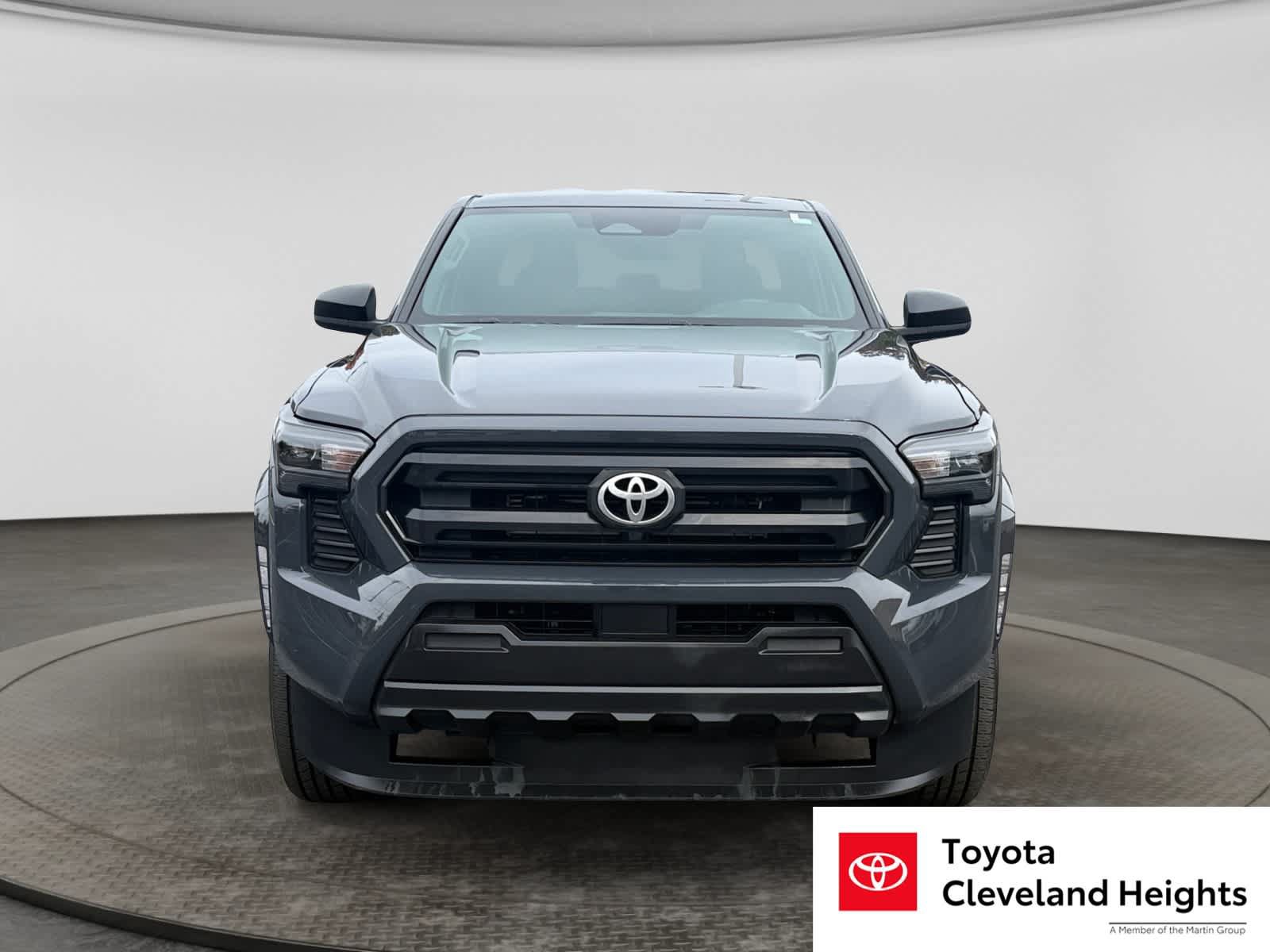 Used 2025 Toyota Tacoma SR AWD/4WD image 2