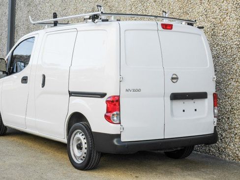 Used 2020 Nissan NV200 S FWD image 15