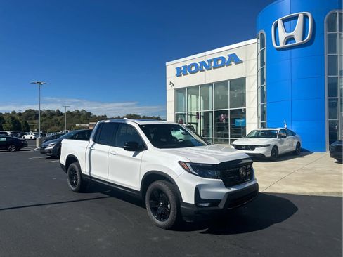 New 2026 Honda Ridgeline Black Edition image 2