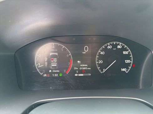 Used 2025 Honda CR-V EX image 15