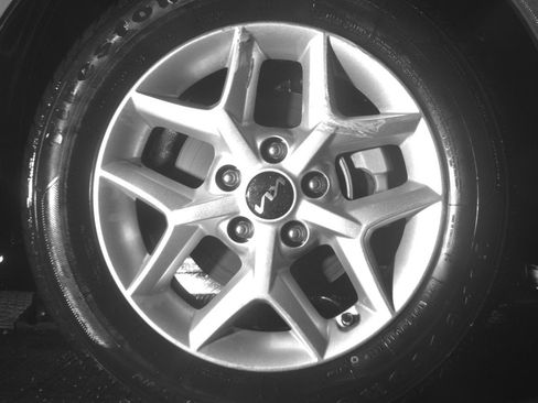 Used 2025 Kia Soul LX w/ LX Technology Package FWD image 18