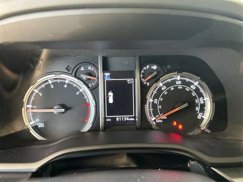 Used 2023 Toyota 4Runner TRD Off-Road Premium w/ Moonroof Package AWD/4WD image 16