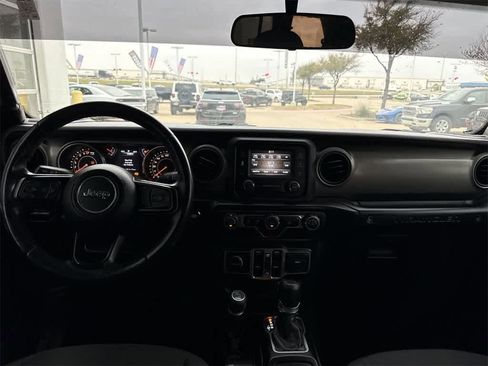 Used 2018 Jeep Wrangler Unlimited Sport S image 15