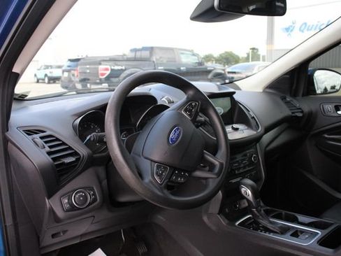 Used 2019 Ford Escape SE AWD/4WD image 2