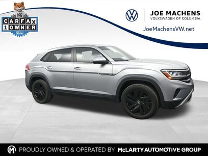 Used 2023 Volkswagen Atlas Cross Sport SE w/ Black Wheel Package