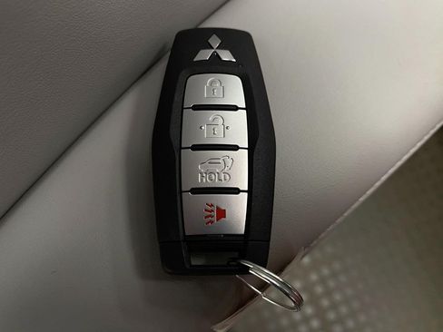 New 2026 Mitsubishi Outlander SE AWD/4WD image 69