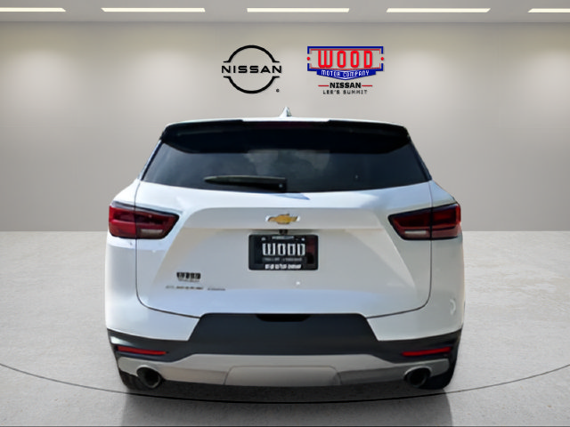 Used 2024 Chevrolet Blazer LT AWD/4WD image 3