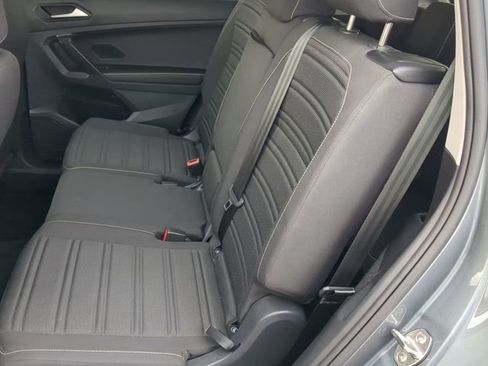 Certified 2024 Volkswagen Tiguan S image 15