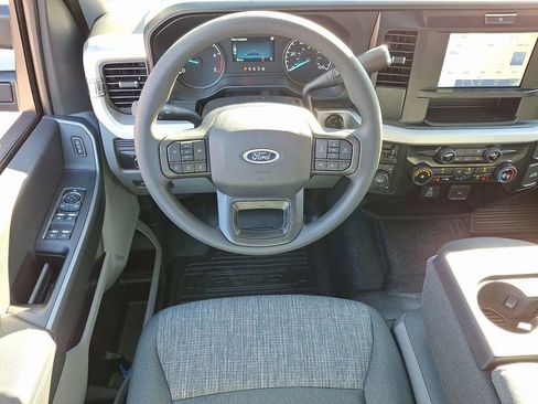 New 2026 Ford F550 4x4 SuperCab Super Duty w/ XLT Value Package image 9