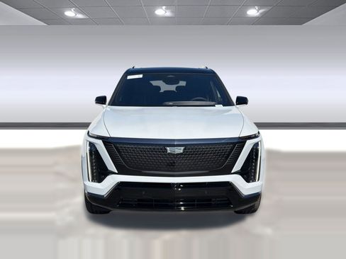 New 2026 Cadillac Vistiq Luxury w/ LPO, Floor Liner Package AWD/4WD image 6