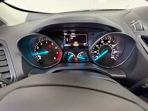 Used 2017 Ford Escape SE w/ Equipment Group 201A AWD/4WD image 28
