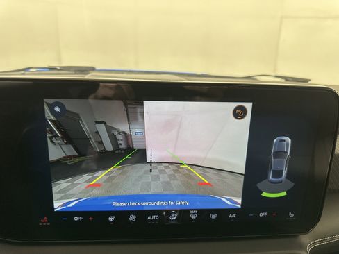 Used 2024 Ford Mustang GT Premium image 18