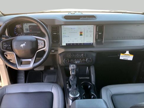 Used 2024 Ford Bronco Big Bend AWD/4WD image 16