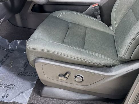 Used 2025 RAM 1500 Big Horn image 19