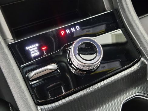 New 2025 Jeep Grand Cherokee Limited image 25