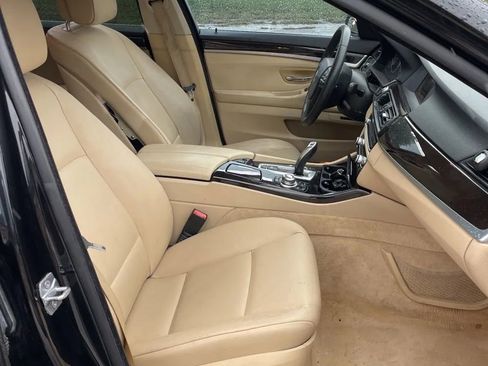 Used 2013 BMW 528i Sedan RWD image 11