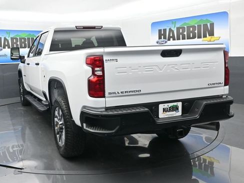 New 2026 Chevrolet Silverado 2500 Custom w/ Custom Value Package AWD/4WD image 4