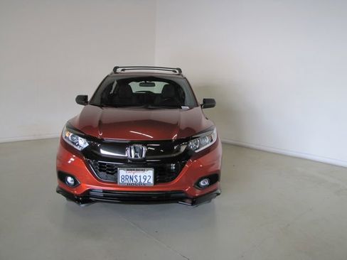 Certified 2020 Honda HR-V Sport image 2