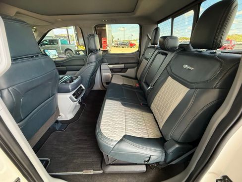 Used 2023 Ford F150 Limited image 31