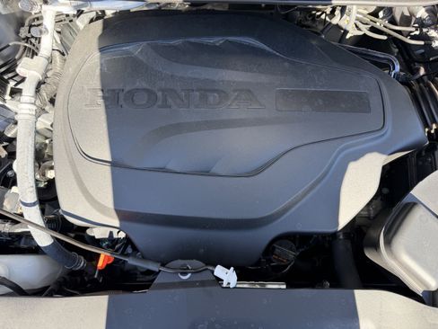 Certified 2025 Honda Odyssey EX-L image 30