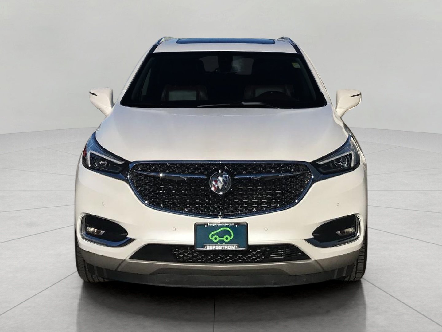 Certified 2019 Buick Enclave Avenir w/ Avenir Technology Package AWD/4WD image 2