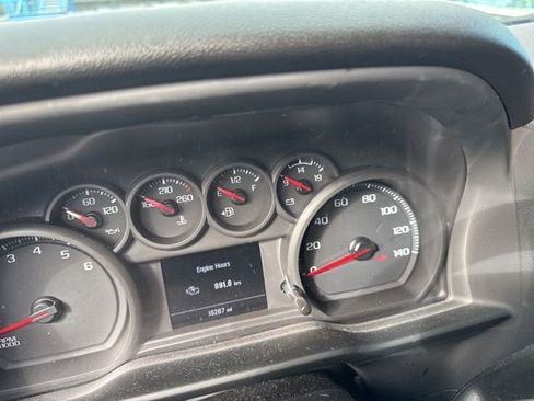 Certified 2024 Chevrolet Silverado 1500 Custom w/ LPO, Dark Essentials Package RWD image 5