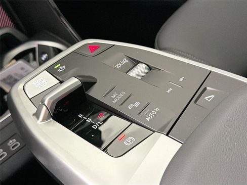 New 2026 BMW X1 xDrive28i w/ Technology Package AWD/4WD image 16