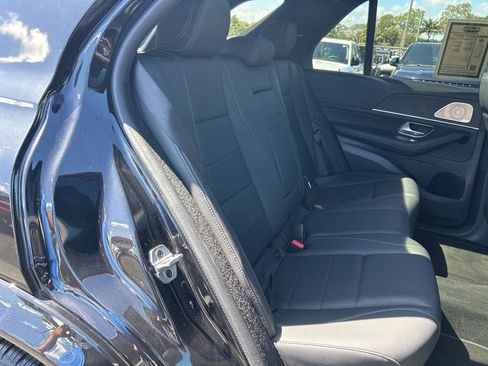 Used 2025 Mercedes-Benz GLE 350 4MATIC image 26