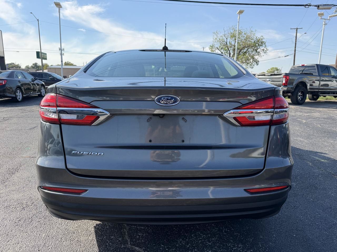 Used 2019 Ford Fusion S FWD image 6