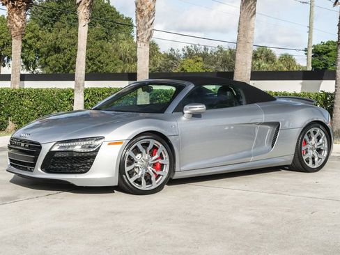 Used 2015 Audi R8 V10 image 2