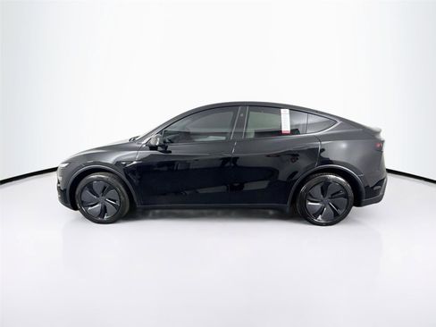 Used 2026 Tesla Model Y Long Range image 20