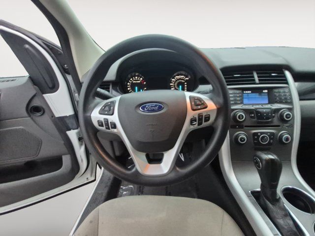 Used 2014 Ford Edge SE w/ Equipment Group 101A FWD image 12