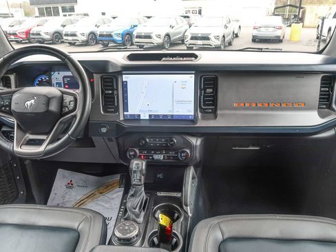 Used 2023 Ford Bronco Outer Banks AWD/4WD image 15