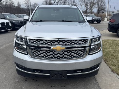 Used 2017 Chevrolet Tahoe LT w/ LT Signature Package image 2