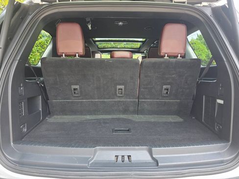 Used 2023 Ford Expedition Limited AWD/4WD image 42