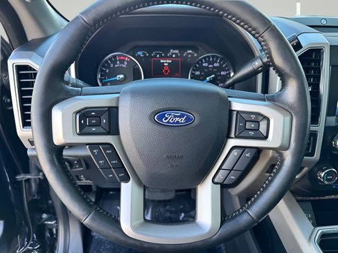 Used 2019 Ford F250 Lariat w/ Lariat Ultimate Package AWD/4WD image 14