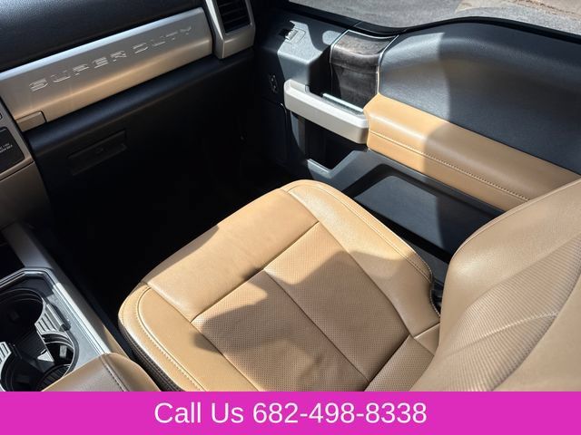 Used 2022 Ford F350 Lariat w/ Tremor Off-Road Package AWD/4WD image 17
