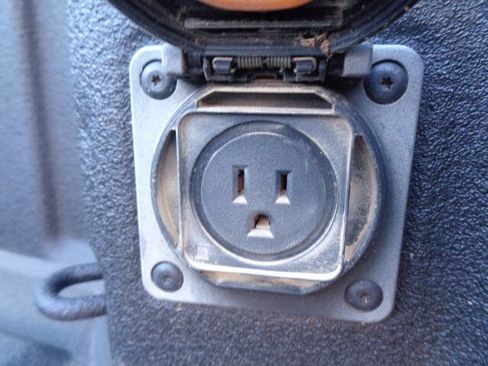 Used 2022 Chevrolet Silverado 2500 LT image 7