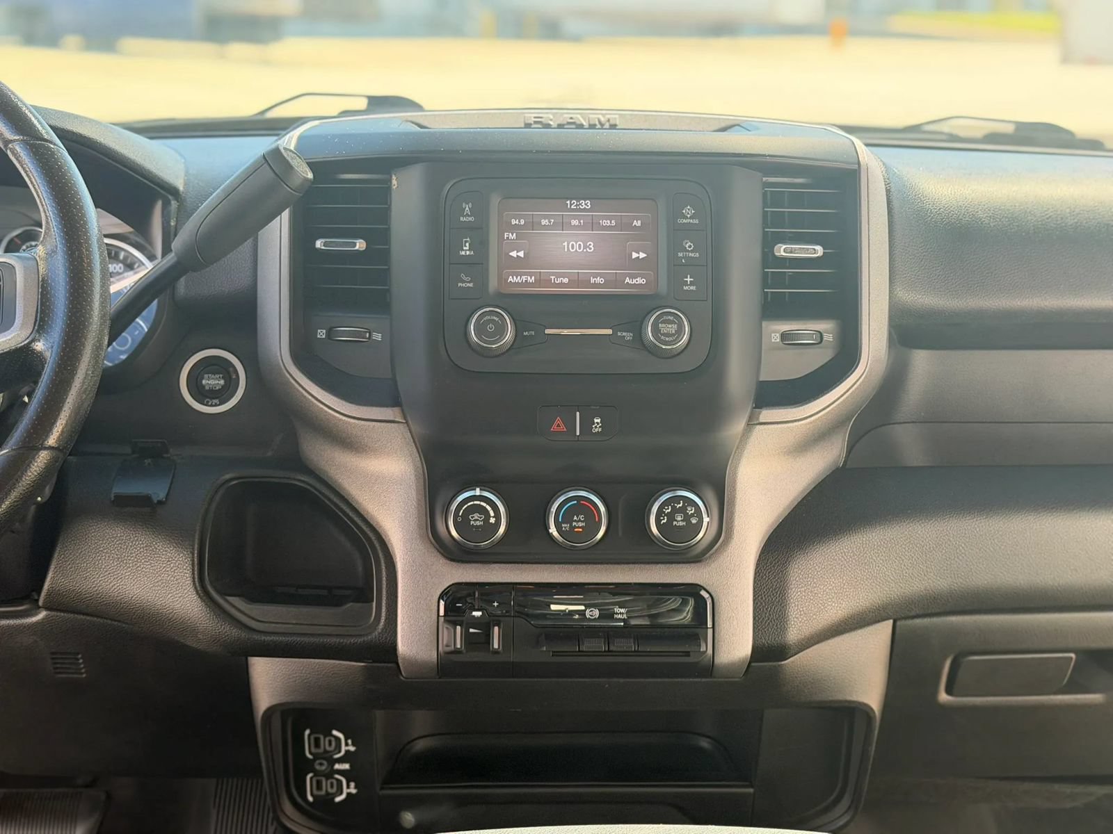 Used 2020 RAM 3500 Tradesman RWD image 28
