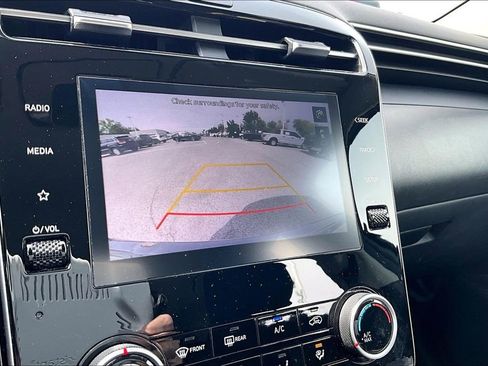 Used 2024 Hyundai Tucson SE FWD image 21