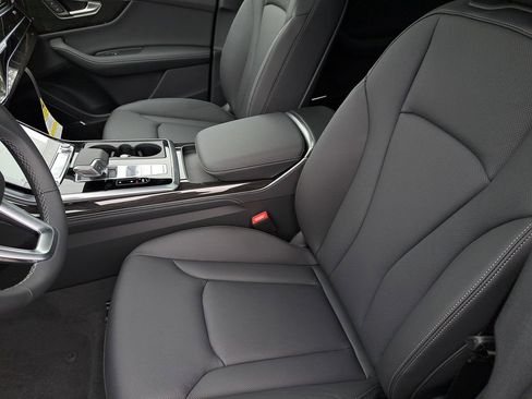 New 2026 Audi Q8 Premium Plus image 18