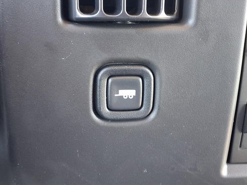 New 2025 Chevrolet Express 3500 w/ Power Convenience Package image 9