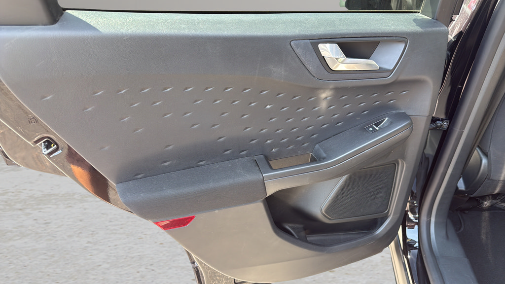 Used 2020 Ford Escape SE AWD/4WD image 14