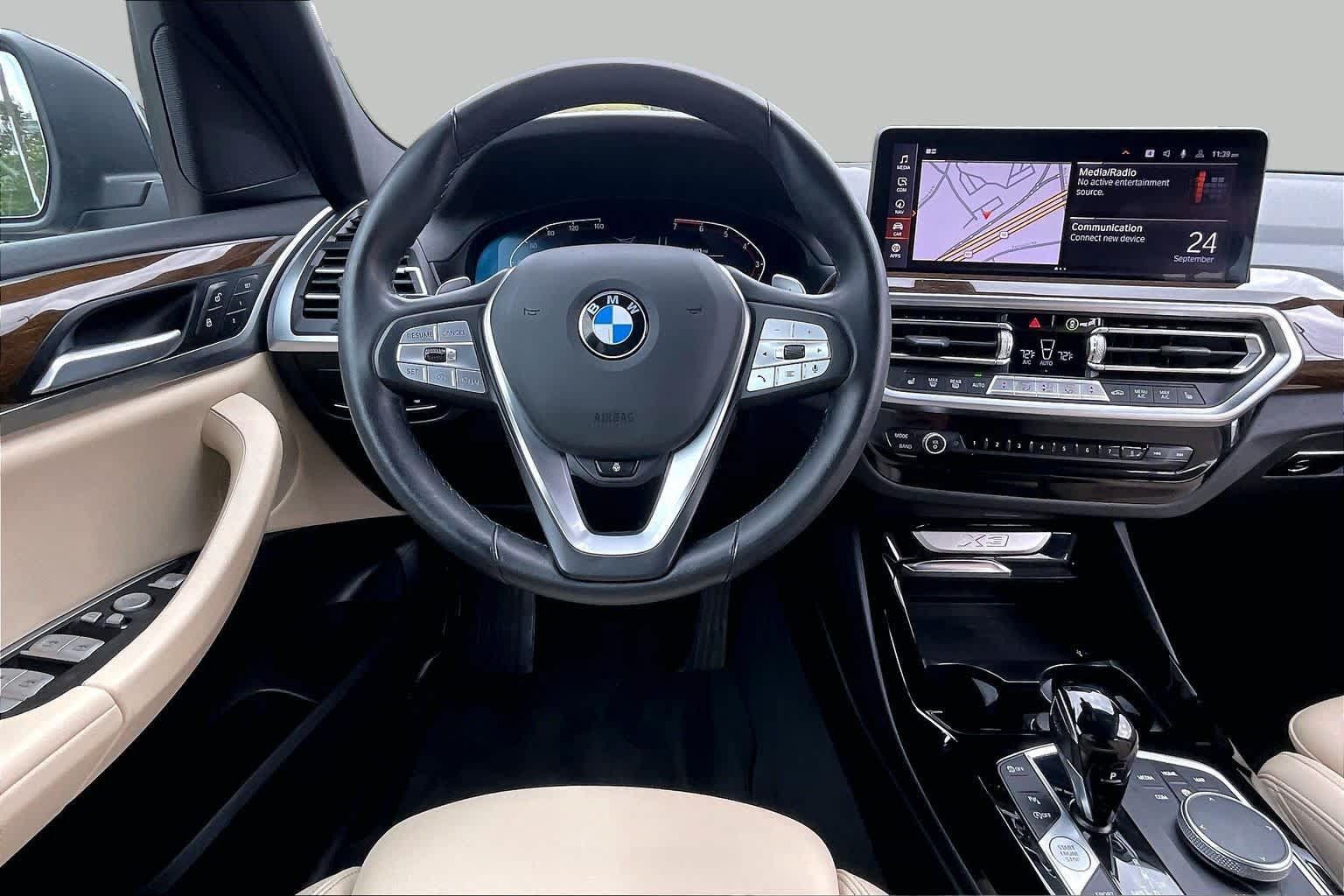 Used 2024 BMW X3 xDrive30i w/ Premium Package AWD/4WD image 5