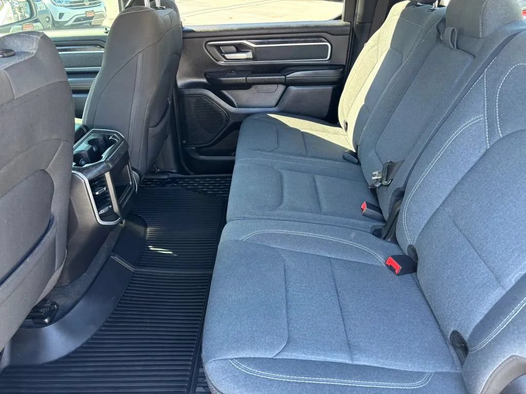Used 2021 RAM 1500 Big Horn AWD/4WD image 14